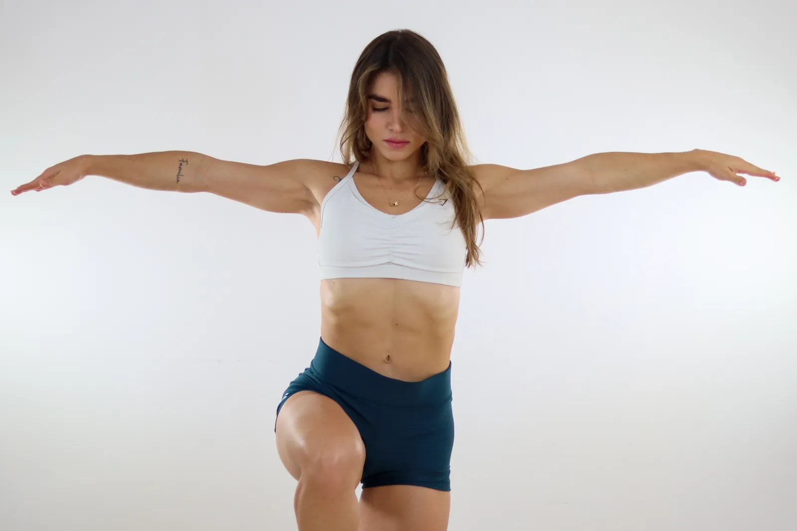 Juliana Ocampo con los brazos abiertos